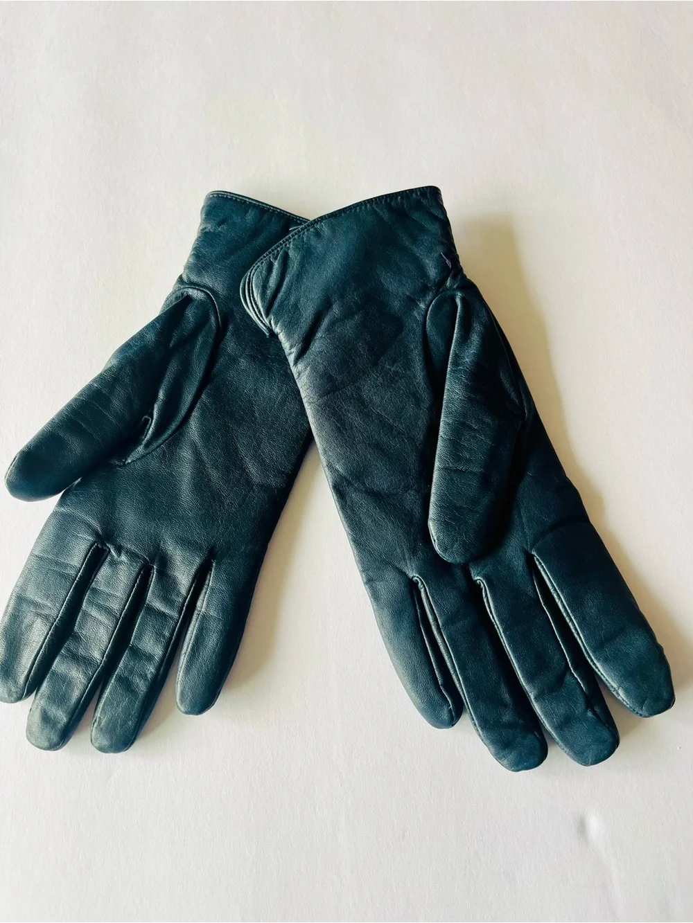 Isotoner Navy Blue Leather Gloves Women's Size 8 Fleece Lined Winter Warm Fall